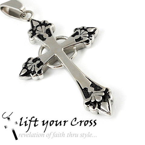 Luxury Chunky Spades Cross Pendant Necklace - LYC